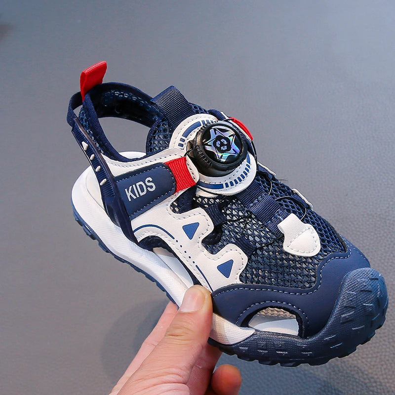 Boys' Sandals 2025 Summer New Children's Sports Beach Shoes Lightweight Anti slip Baotou Cool Dragging Girls' Sandals Trendy