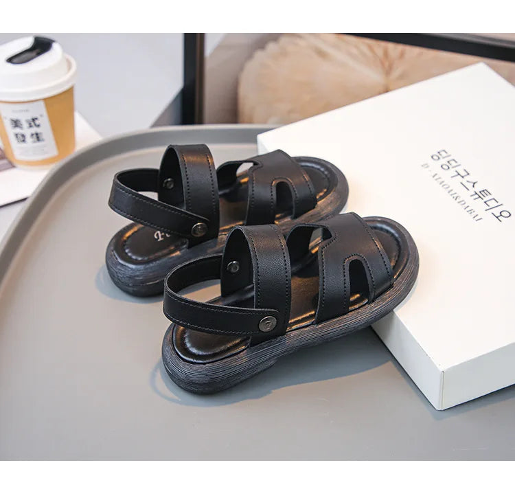 Boys Sandals Retro Non-slip Soft Sole Kids Casual Shoes Soild Color Versatile 2025 Summer Children Beach Shoes Open Toes Trendy